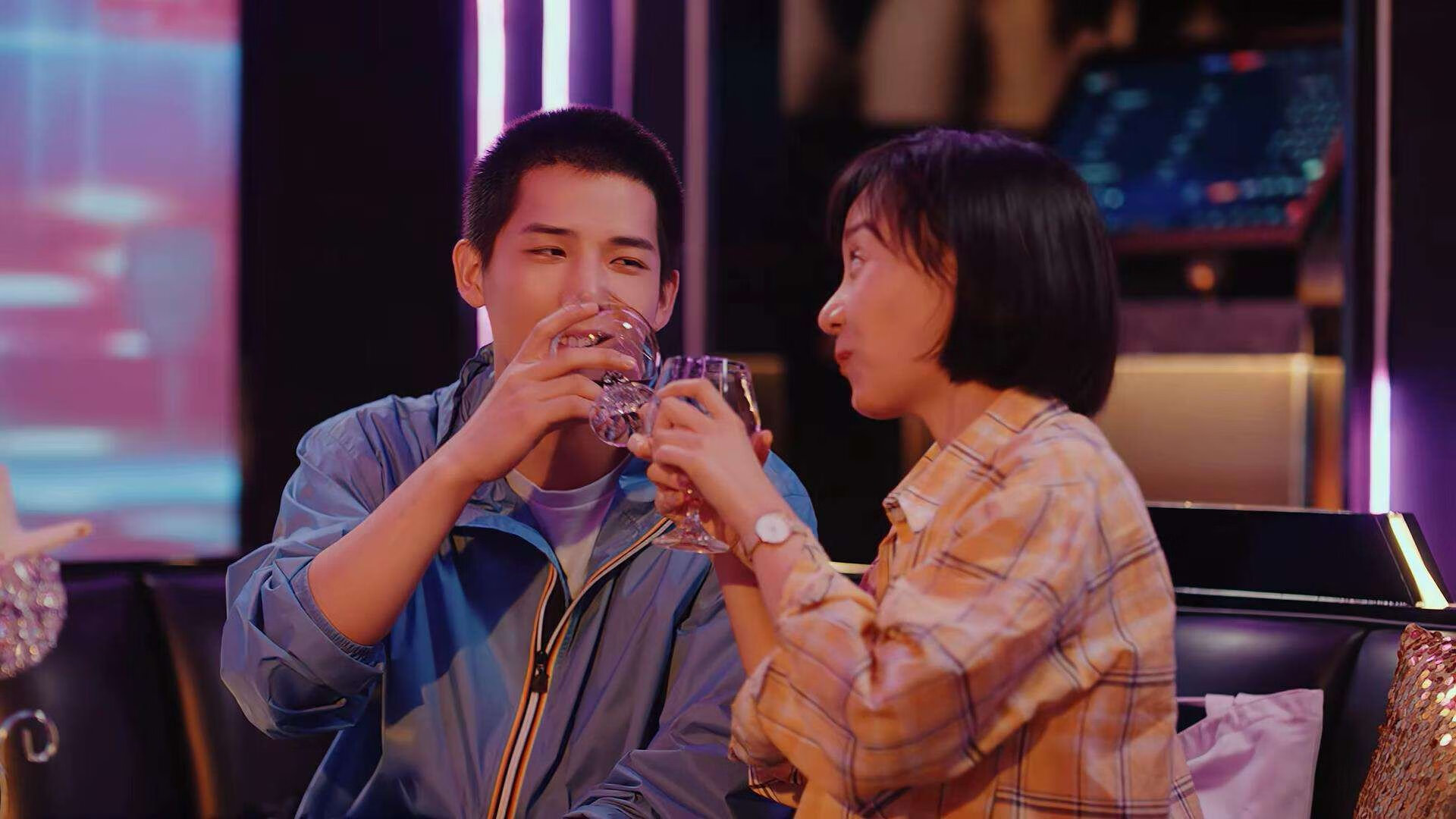 女子篮球青训基地全面提升设施建设，女子篮球训练营