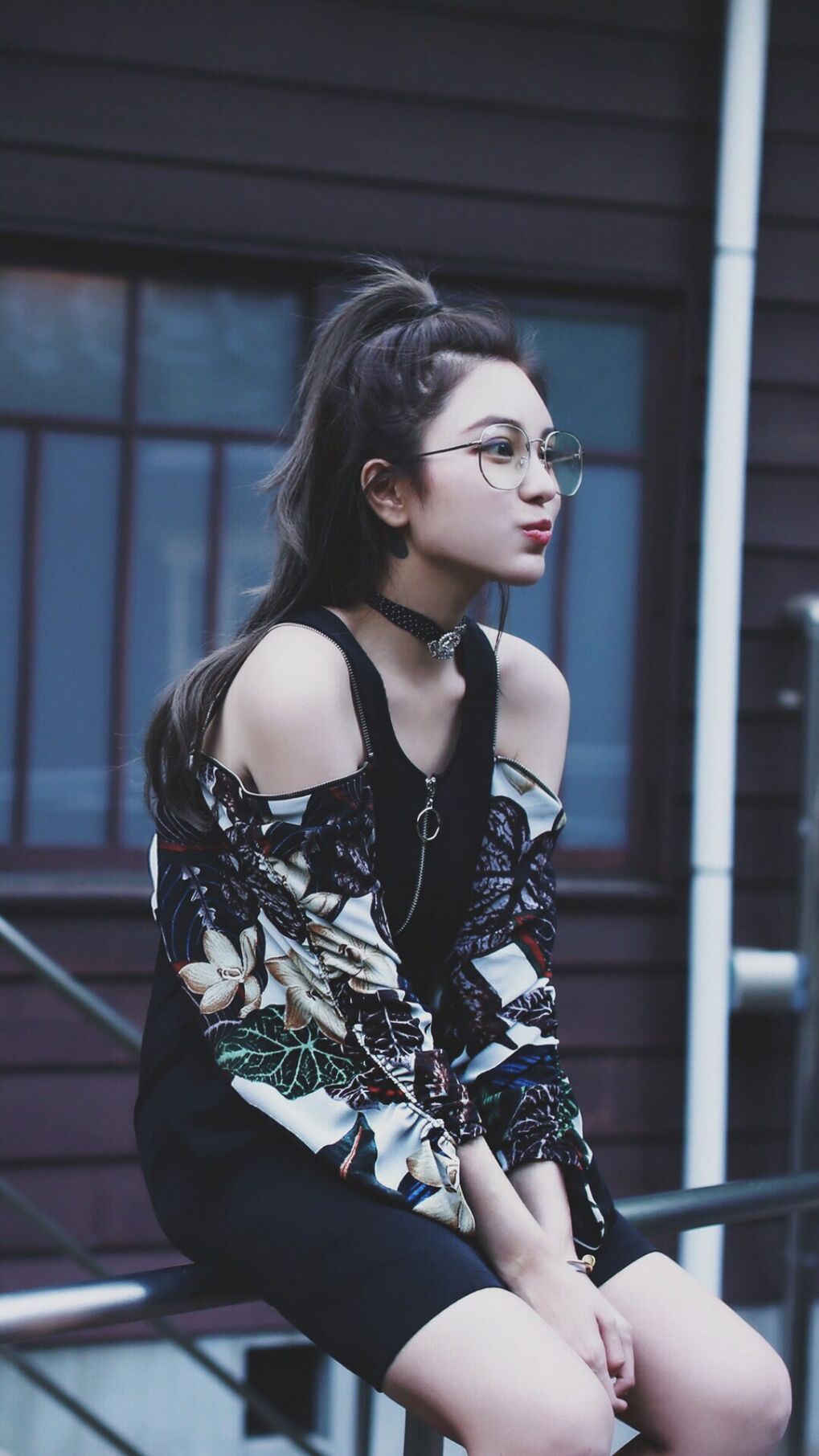 曼联在主场逆转利物浦，争夺积分榜前列